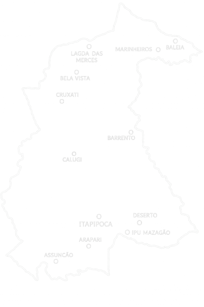 Mapa em line art com traçado branco mostrando o contorno do município de Itapipoca, no Ceará, com distritos identificados por círculos e nomes como Lagoa das Mercês, Marinheiros, Baleia, Bela Vista, Cruxati, Barrento, Calugi, Assunção, Arapari, Deserto e Ipu Mazagão, sobre fundo escuro.